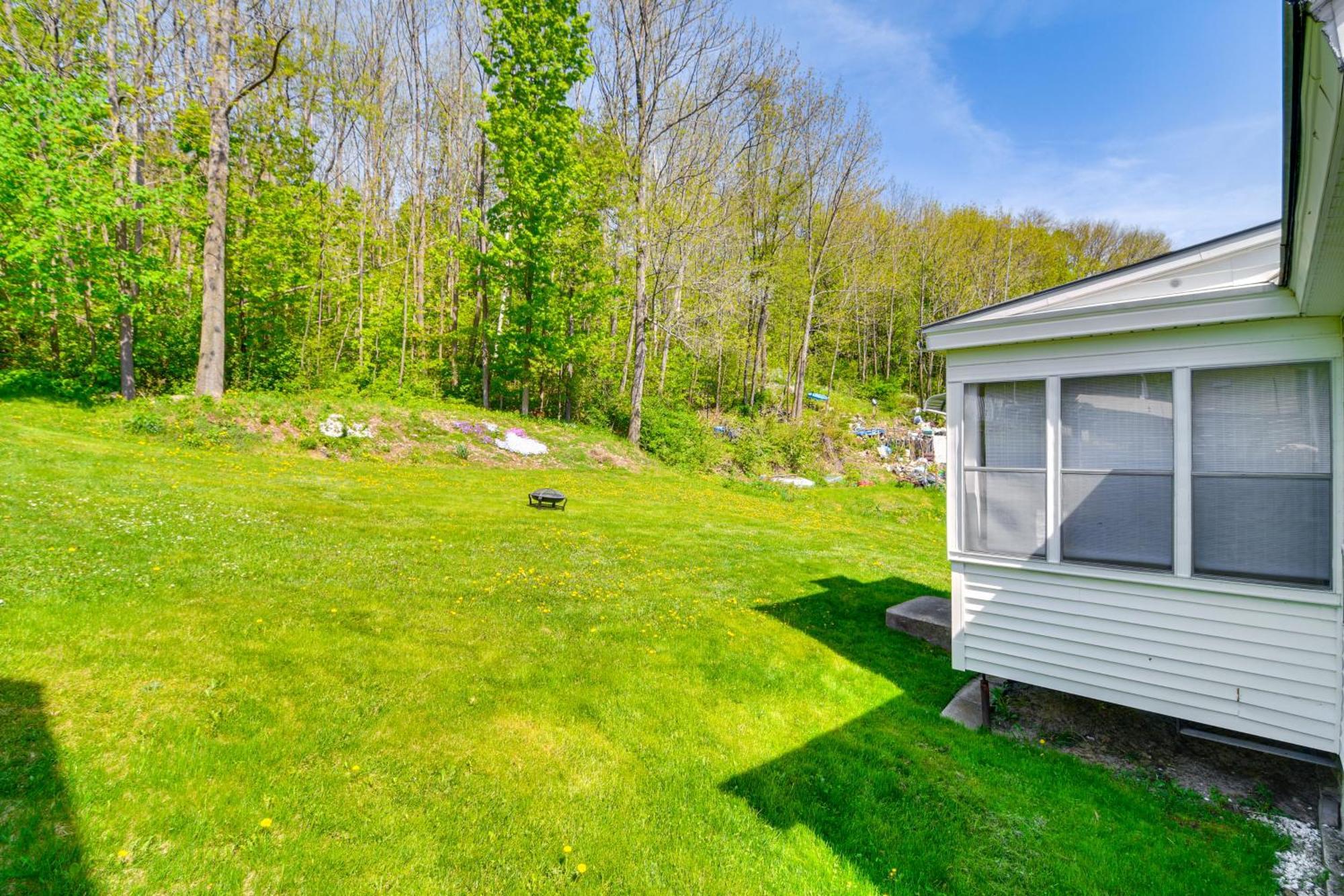 Villa Cozy Berlin Getaway Near Hiking And Atv Trails! à Gorham Extérieur photo